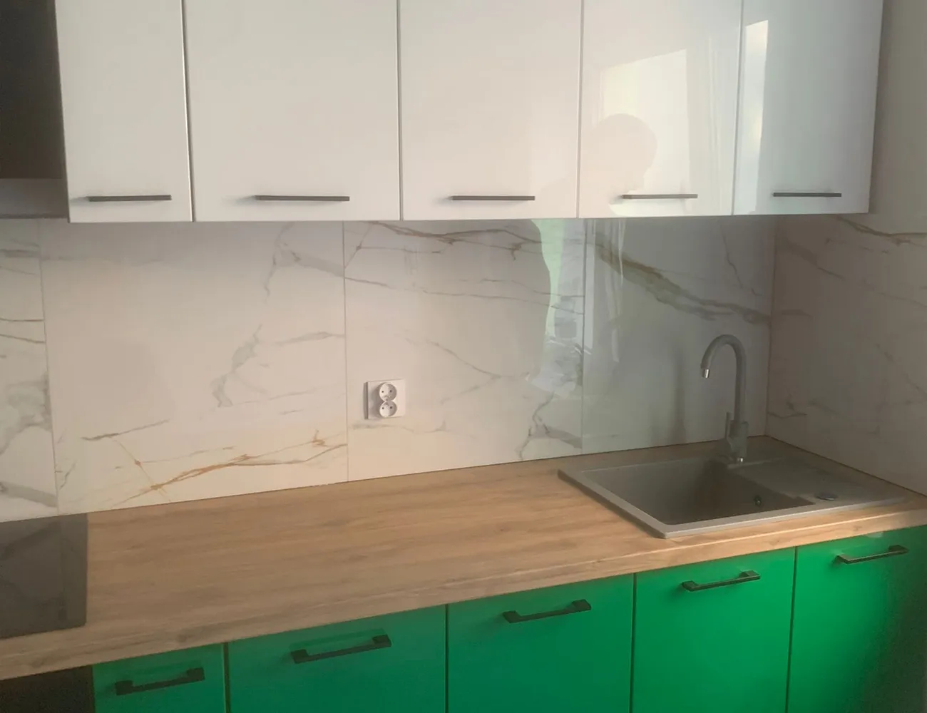 Kuchnia zieleń marmur miniatura 2